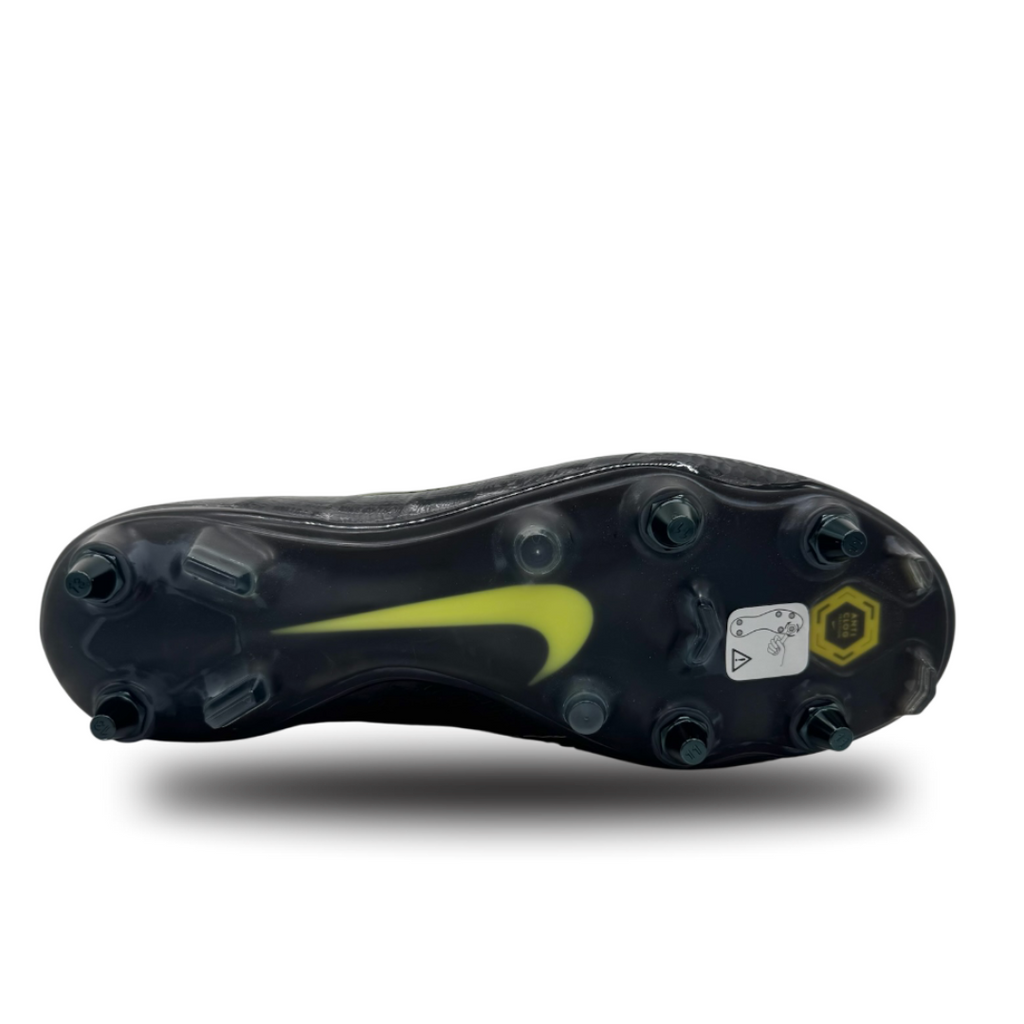 Nike Phantom Venom Elite SG-Pro AC